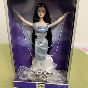 Midnight Moon Princess Barbie (2000)